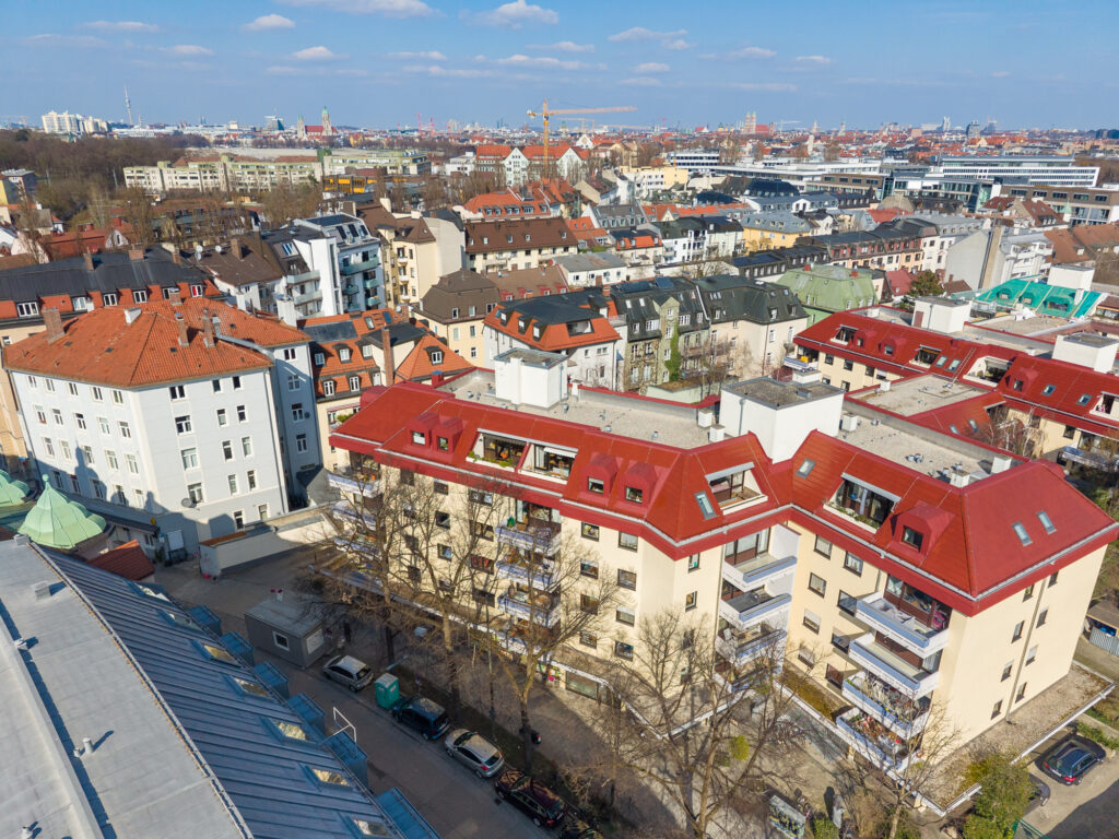 Wohnhäuser in München-Sendling aus der Luft