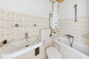 Gepflegtes Badezimmer