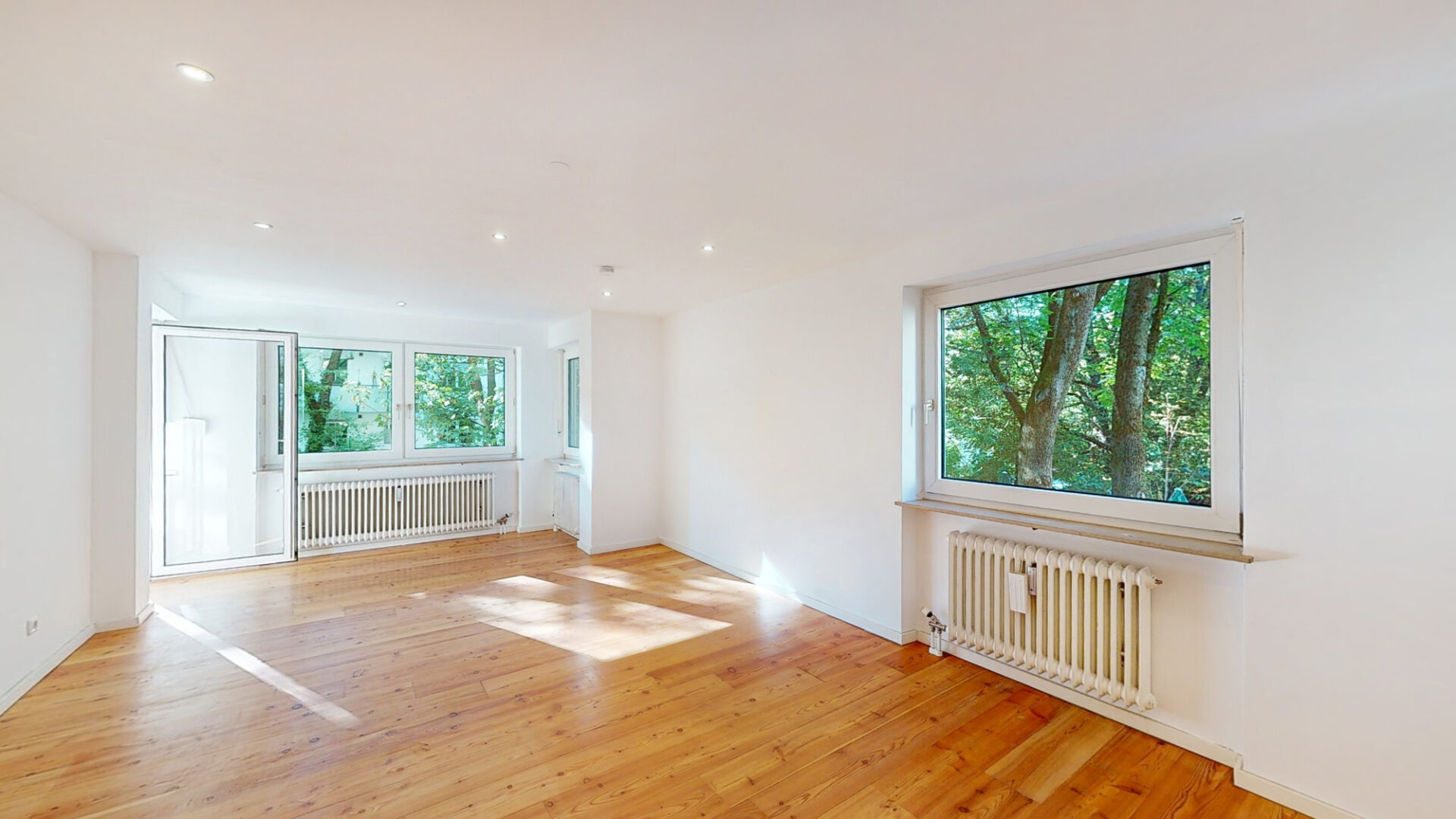 Großes Wohnzimmer