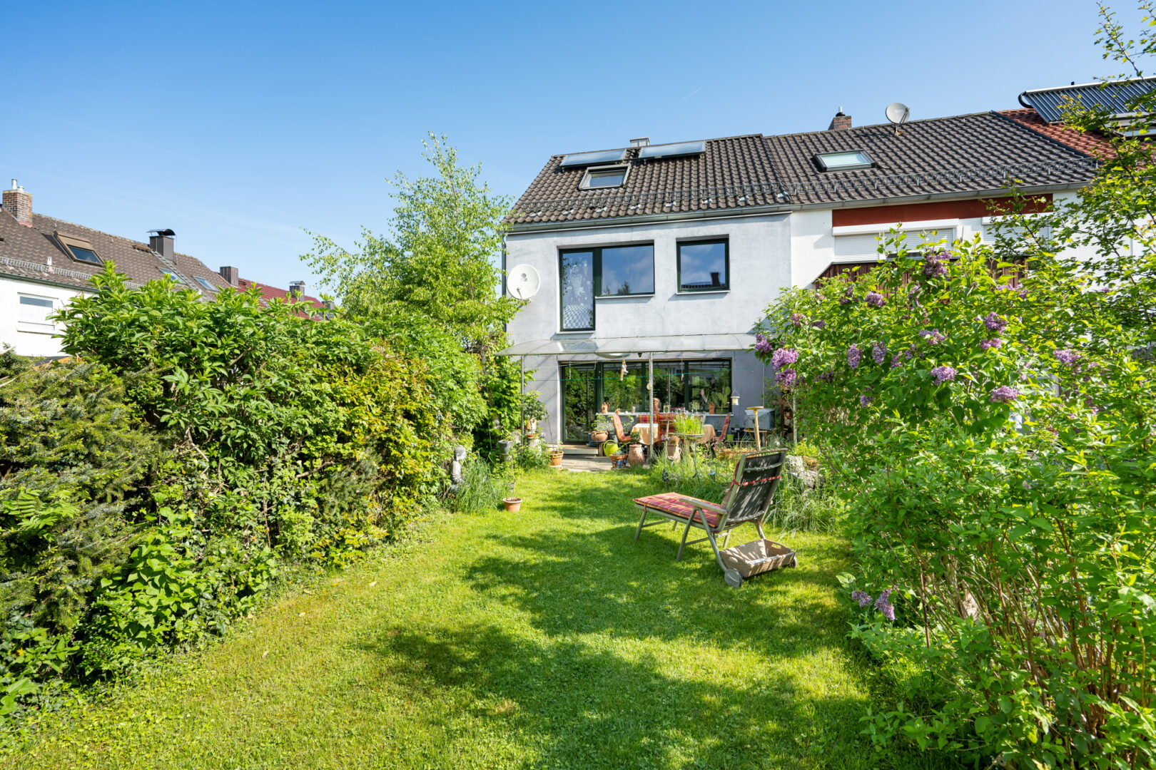 Hausansicht-Gartenseite