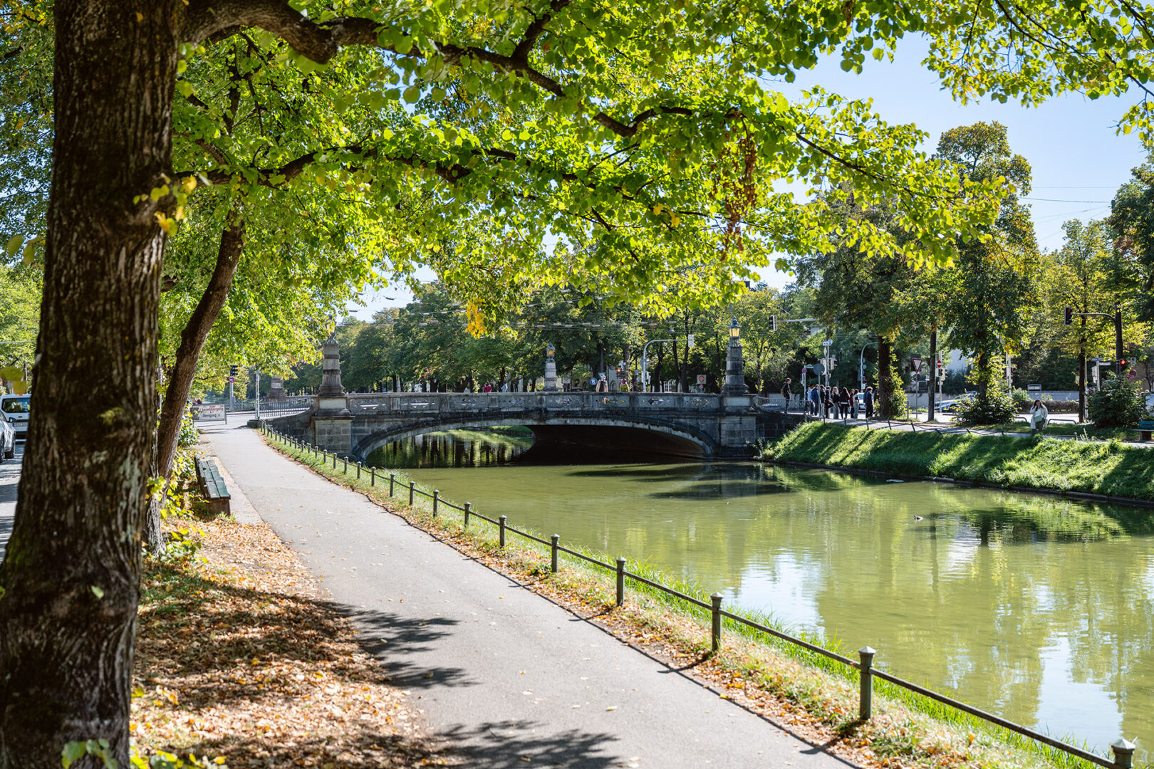 Nähe zum Schlosskanal