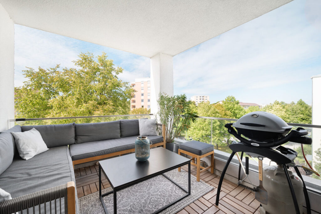 Gemütlicher Balkon (Nord-West)