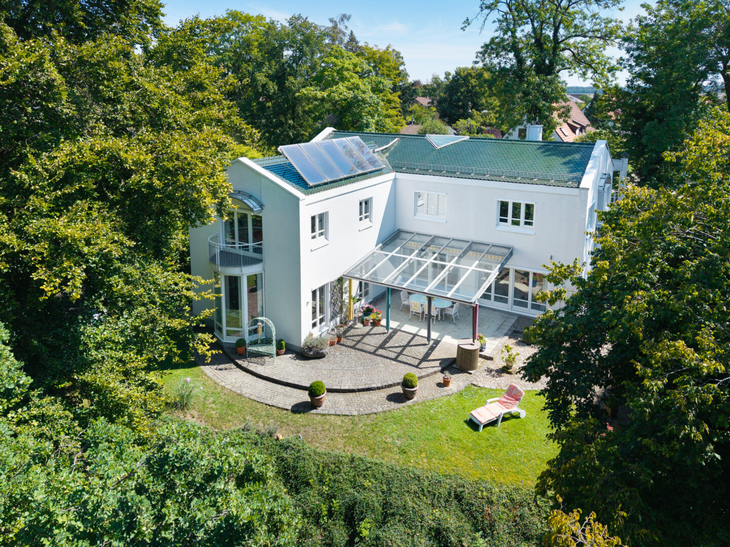 Großzügiges Architektenhaus