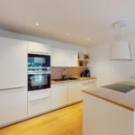 Hochwertige Einbauküche